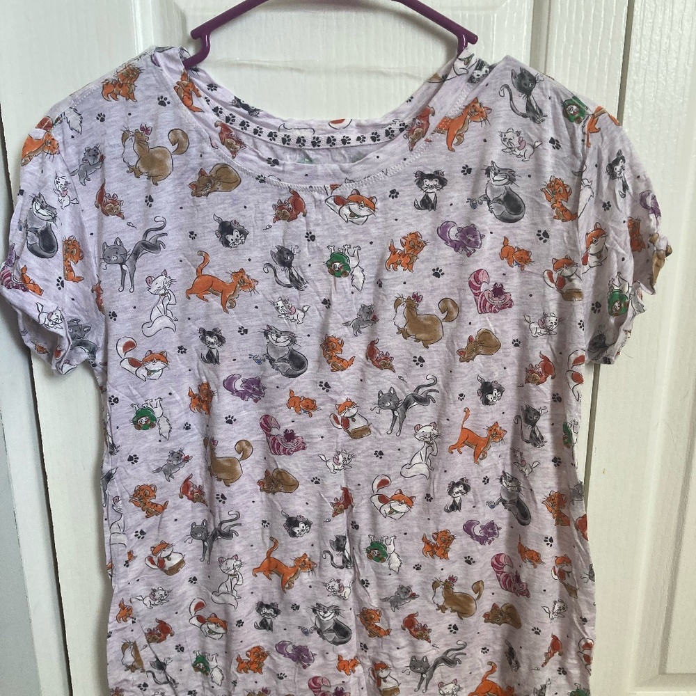 Disney Cats Light Pink Shirt Size XS